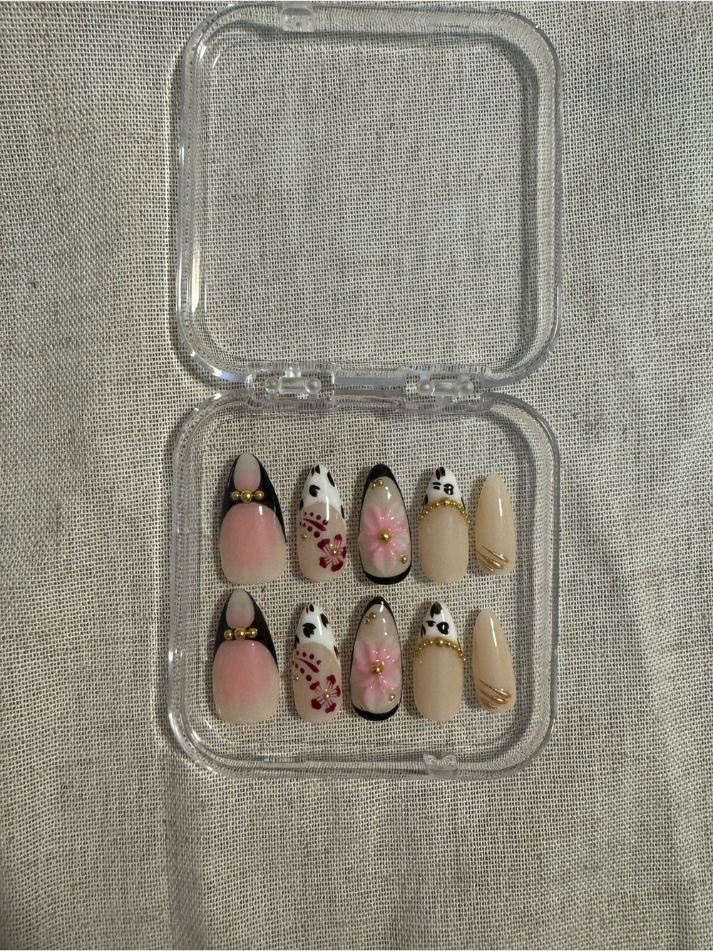 Chic Pink & Cream Floral Press-On Nail Set with Gold Accents size medium